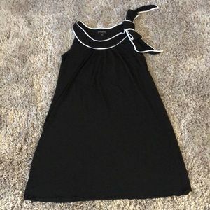 Like new! Beautiful black dress